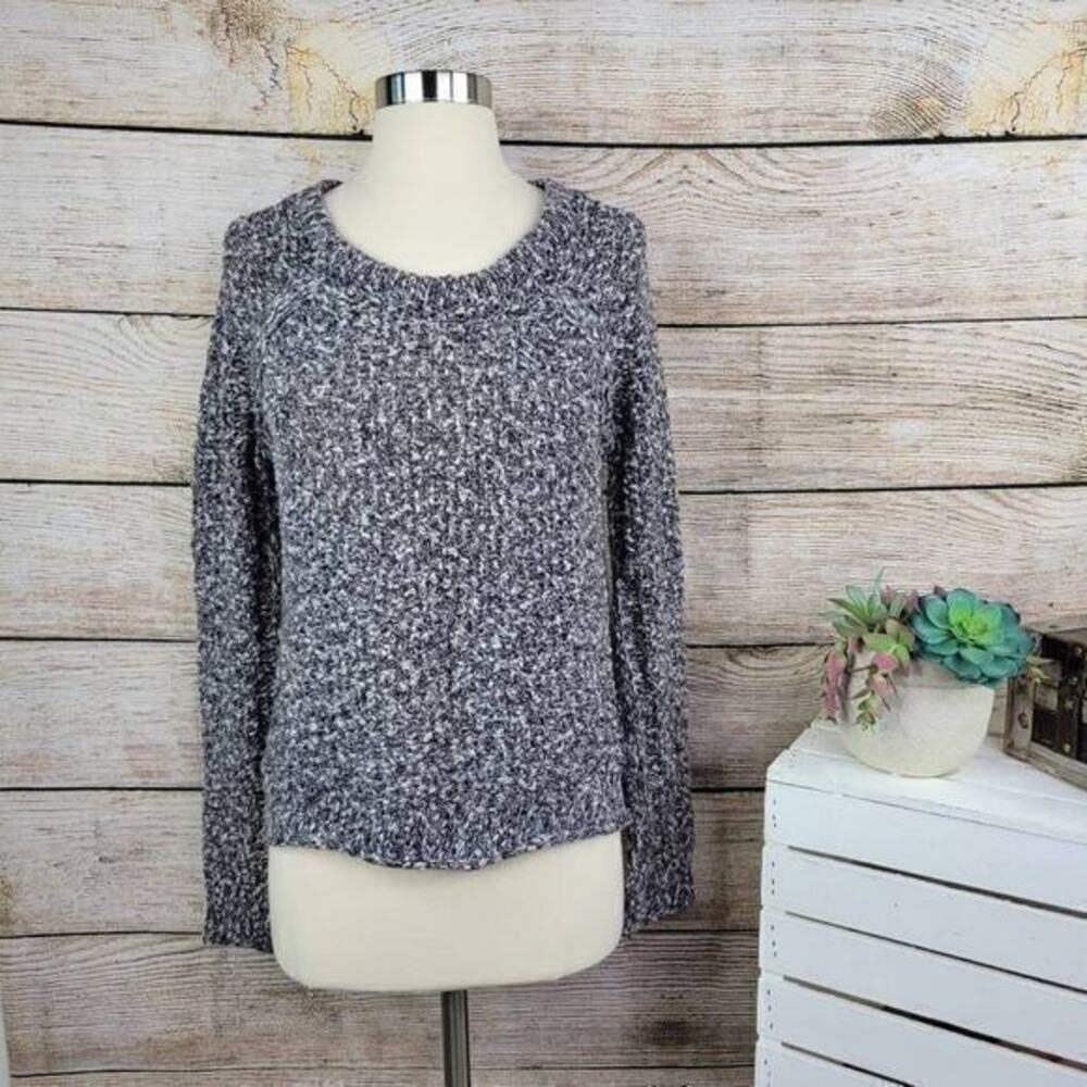Free People Women's Long Sleeve‎ Round Neck Knit Sweater Size XS